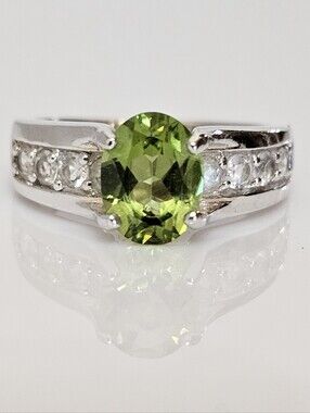Natural Peridot & White Topaz Ring Sterling Silver Size 7!